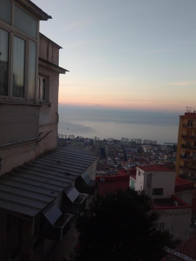 La Casa Del Sole Leilighet Napoli Eksteriør bilde
