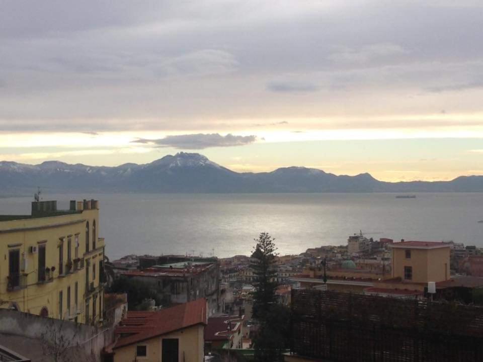 La Casa Del Sole Leilighet Napoli Eksteriør bilde