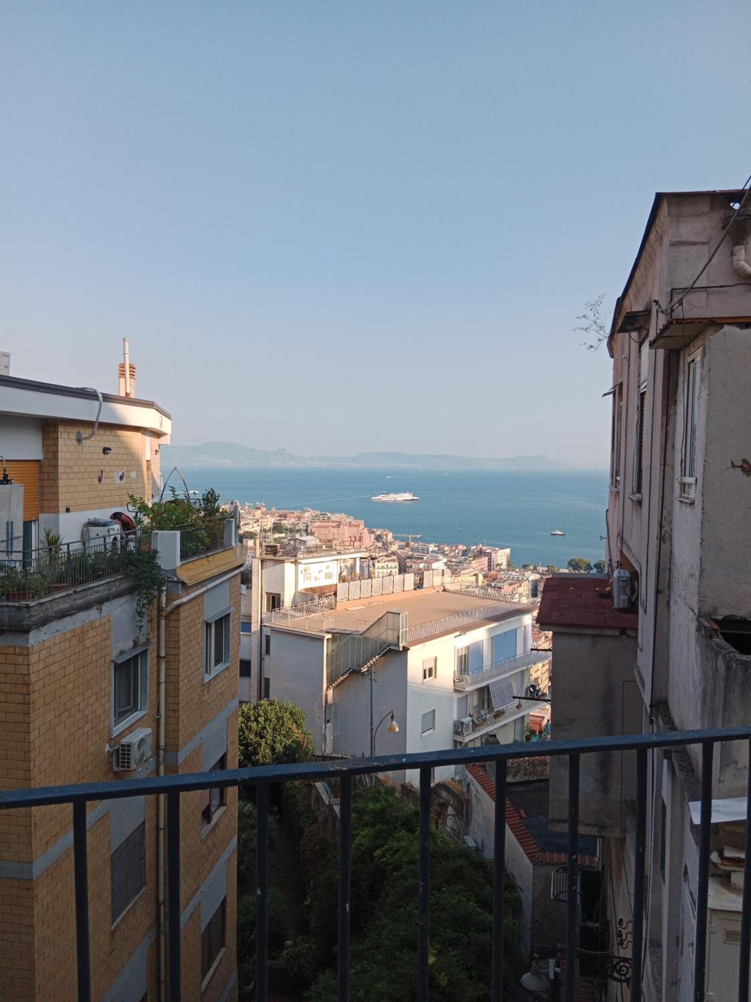 La Casa Del Sole Leilighet Napoli Eksteriør bilde