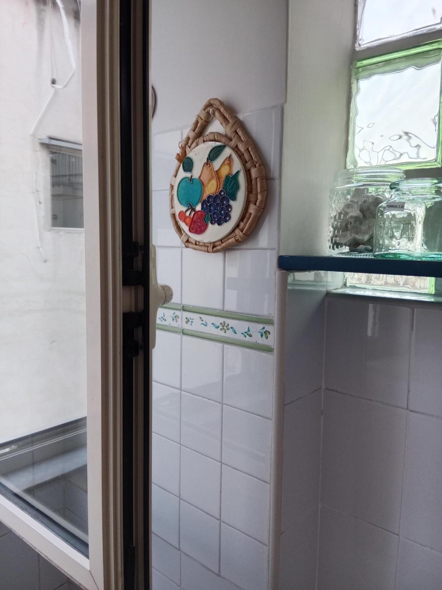 La Casa Del Sole Leilighet Napoli Eksteriør bilde